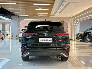 Toyota Crown Kluger 2023 Intelligent electric hybrid double engine 2.5L E-CVT Four-wheel drive Premium Edition exterior photo 5 Toyota Crown Kluger 2023 Intelligent electric hybrid double engine 2.5L E-CVT Four-wheel drive Premium Edition exterior photo 5
