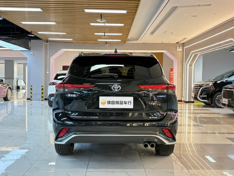 Toyota Crown Kluger 2023 Intelligent electric hybrid double engine 2.5L E-CVT Four-wheel drive Premium Edition exterior photo 5 Toyota Crown Kluger 2023 Intelligent electric hybrid double engine 2.5L E-CVT Four-wheel drive Premium Edition exterior photo 5