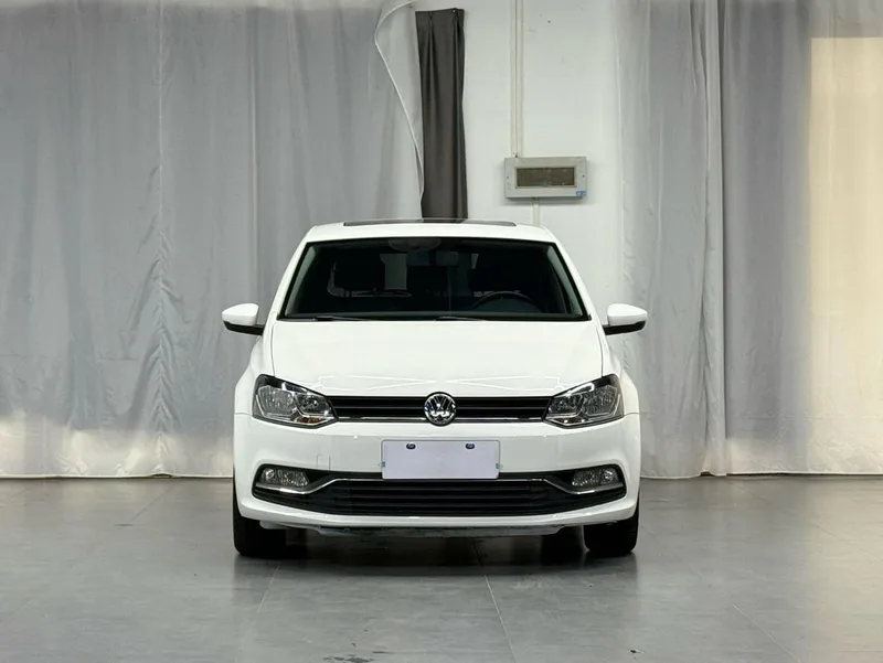 Volkswagen Polo 2018 1.5L Tipo de seguridad automática exterior foto 2 Volkswagen Polo 2018 1.5L Tipo de seguridad automática exterior foto 2