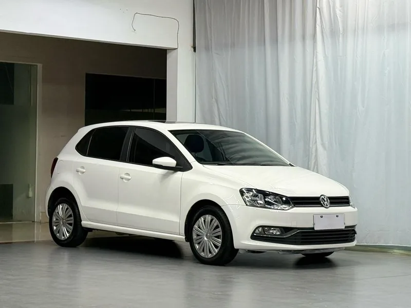Volkswagen Polo 2018 1.5L Tipo de seguridad automática exterior foto 3 Volkswagen Polo 2018 1.5L Tipo de seguridad automática exterior foto 3
