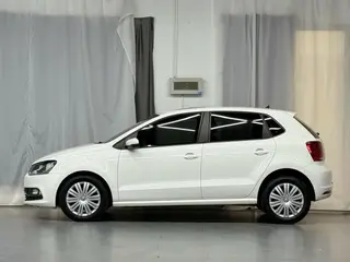 Volkswagen Polo 2018 1.5L Tipo de seguridad automática interior foto 7 Volkswagen Polo 2018 1.5L Tipo de seguridad automática interior foto 7