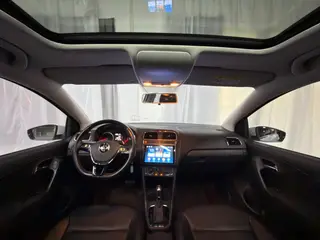 Volkswagen Polo 2018 1.5L Tipo de seguridad automática interior foto 8 Volkswagen Polo 2018 1.5L Tipo de seguridad automática interior foto 8