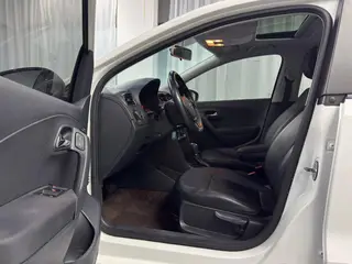 Volkswagen Polo 2018 1.5L Tipo de seguridad automática interior foto 9 Volkswagen Polo 2018 1.5L Tipo de seguridad automática interior foto 9