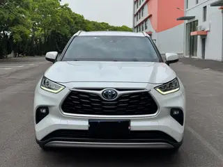 Toyota Highlander 2022 Dual Power 2.5L Four-wheel drive Premium Edition 7 seat exterior photo 2 Toyota Highlander 2022 Dual Power 2.5L Four-wheel drive Premium Edition 7 seat exterior photo 2