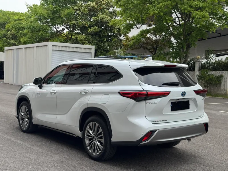 Toyota Highlander 2022 Dual Power 2.5L Four-wheel drive Premium Edition 7 seat exterior photo 9 Toyota Highlander 2022 Dual Power 2.5L Four-wheel drive Premium Edition 7 seat exterior photo 9