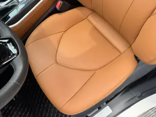 Toyota Highlander 2022 Dual Power 2.5L Four-wheel drive Premium Edition 7 seat interior photo 12 Toyota Highlander 2022 Dual Power 2.5L Four-wheel drive Premium Edition 7 seat interior photo 12
