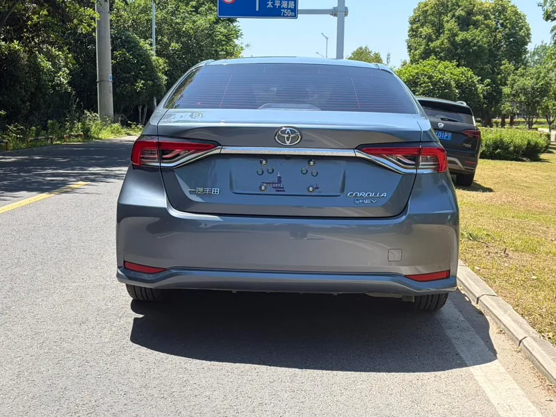 Toyota Corolla 2024 Intelligent electric hybrid double engine 1.8L E-CVT Elite Edition exterior photo 6 Toyota Corolla 2024 Intelligent electric hybrid double engine 1.8L E-CVT Elite Edition exterior photo 6