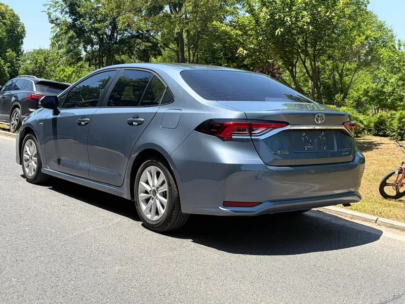 Toyota Corolla 2024 Intelligent electric hybrid double engine 1.8L E-CVT Elite Edition exterior photo 7 Toyota Corolla 2024 Intelligent electric hybrid double engine 1.8L E-CVT Elite Edition exterior photo 7