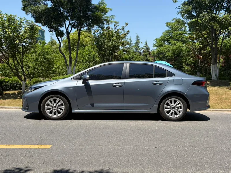 Toyota Corolla 2024 Intelligent electric hybrid double engine 1.8L E-CVT Elite Edition exterior photo 8 Toyota Corolla 2024 Intelligent electric hybrid double engine 1.8L E-CVT Elite Edition exterior photo 8