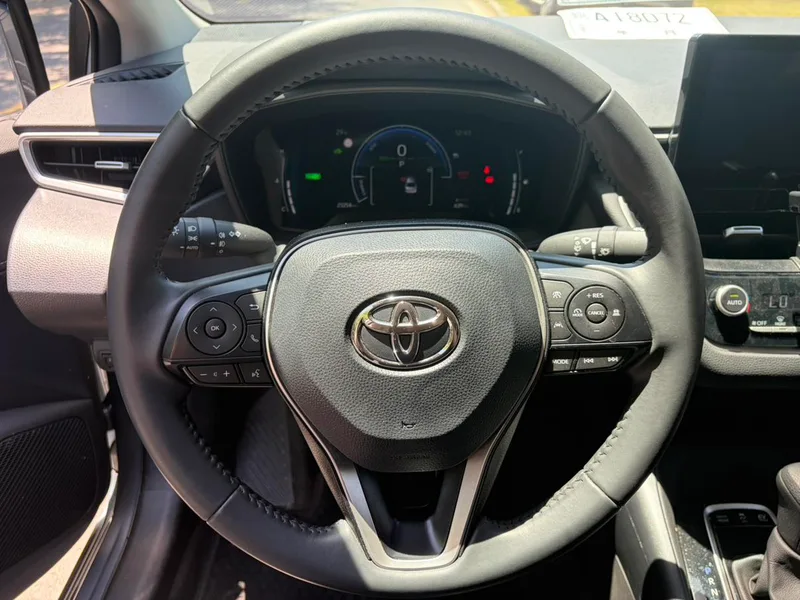 Toyota Corolla 2024 Intelligent electric hybrid double engine 1.8L E-CVT Elite Edition interior photo 15 Toyota Corolla 2024 Intelligent electric hybrid double engine 1.8L E-CVT Elite Edition interior photo 15