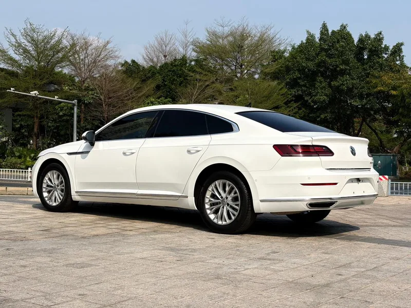 Volkswagen CC 2020 330TSI Charm Yan Edition Country VI exterior photo 3 Volkswagen CC 2020 330TSI Charm Yan Edition Country VI exterior photo 3