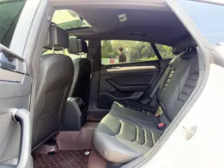 Volkswagen CC 2020 330TSI Charm Yan Edition Country VI interior photo 7 Volkswagen CC 2020 330TSI Charm Yan Edition Country VI interior photo 7