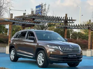 Skoda Kodiaq 2017 TSI330 5 Seat two-wheel drive comfort version exterior photo 3 Skoda Kodiaq 2017 TSI330 5 Seat two-wheel drive comfort version exterior photo 3