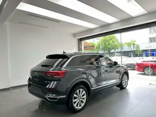 Volkswagen T-Cross 2020 280TSI DSG Two-wheel drive aggressive type interior photo 9