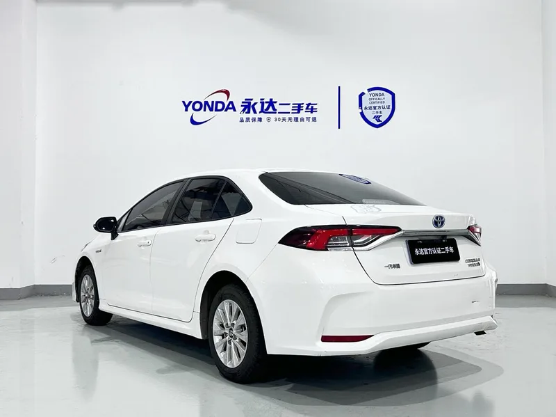 Toyota Corolla 2021 Dual Power 1.8L E-CVT Pioneer Edition exterior photo 3 Toyota Corolla 2021 Dual Power 1.8L E-CVT Pioneer Edition exterior photo 3