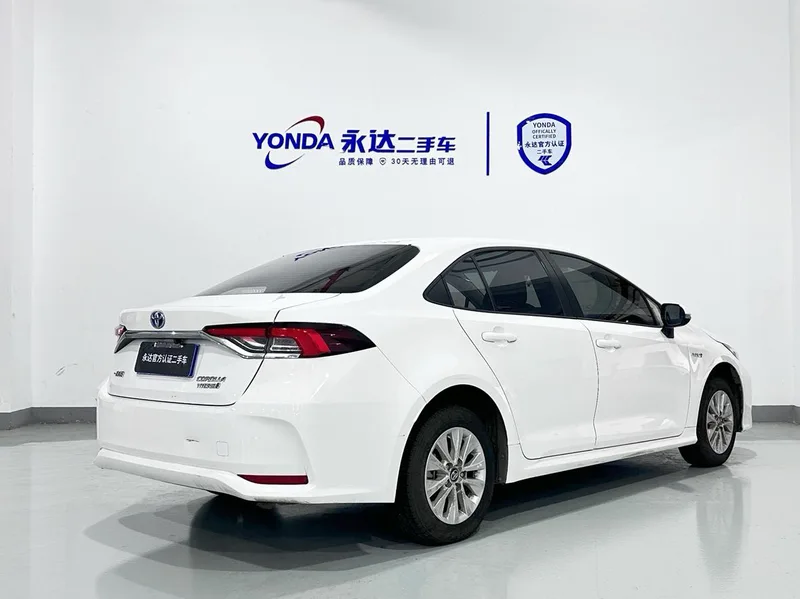 Toyota Corolla 2021 Dual Power 1.8L E-CVT Pioneer Edition exterior photo 5 Toyota Corolla 2021 Dual Power 1.8L E-CVT Pioneer Edition exterior photo 5
