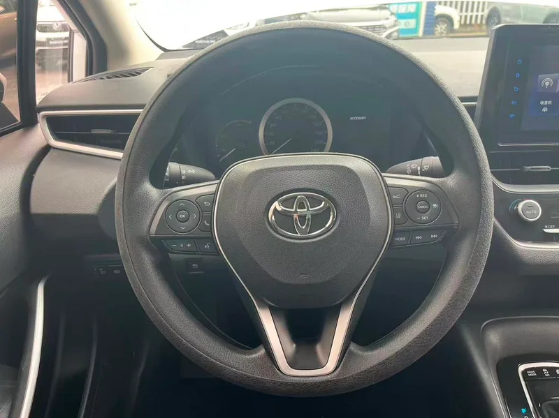 Toyota Corolla 2021 Dual Power 1.8L E-CVT Pioneer Edition interior photo 13 Toyota Corolla 2021 Dual Power 1.8L E-CVT Pioneer Edition interior photo 13