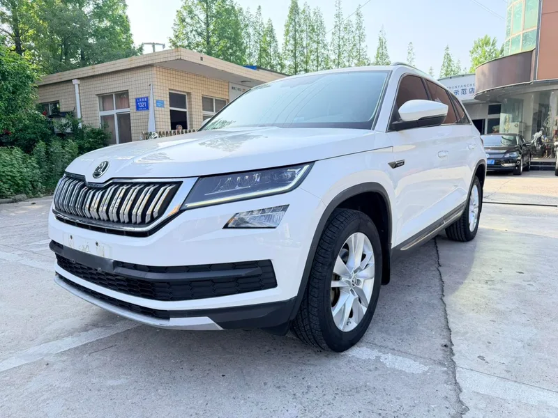 Skoda Kodiaq 2017 TSI330 7 Version de luxe à deux roues motrices extérieur photo 1 Skoda Kodiaq 2017 TSI330 7 Version de luxe à deux roues motrices extérieur photo 1