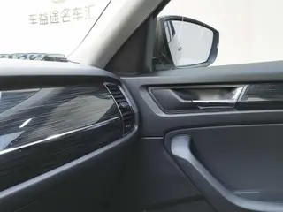 Skoda Kodiaq 2018 Restyling TSI330 5 Seat Two-Drive Luxury Premium Edition interior photo 17 Skoda Kodiaq 2018 Restyling TSI330 5 Seat Two-Drive Luxury Premium Edition interior photo 17