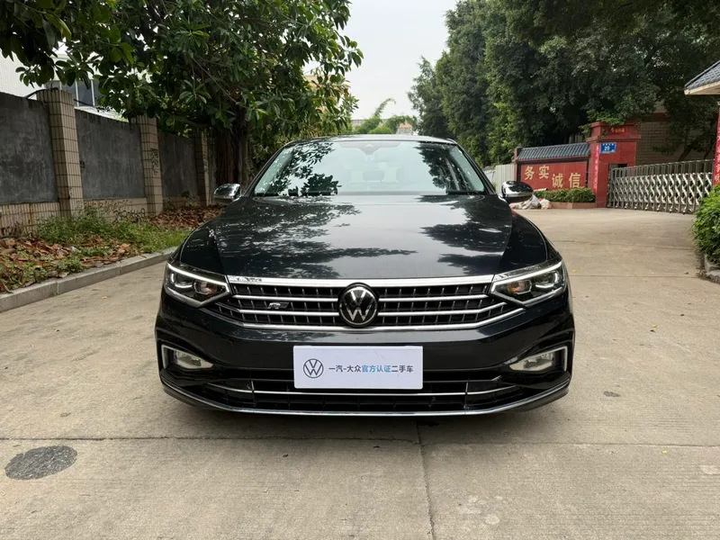 Volkswagen Magotan 2023 200 Ten thousand commemorative edition 330TSI DSG Luxury type exterior photo 2 Volkswagen Magotan 2023 200 Ten thousand commemorative edition 330TSI DSG Luxury type exterior photo 2