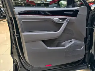 Volkswagen Touareg 2023 3.0TSI Version de la première jouissance Set de sport noir Yao extérieur photo 4