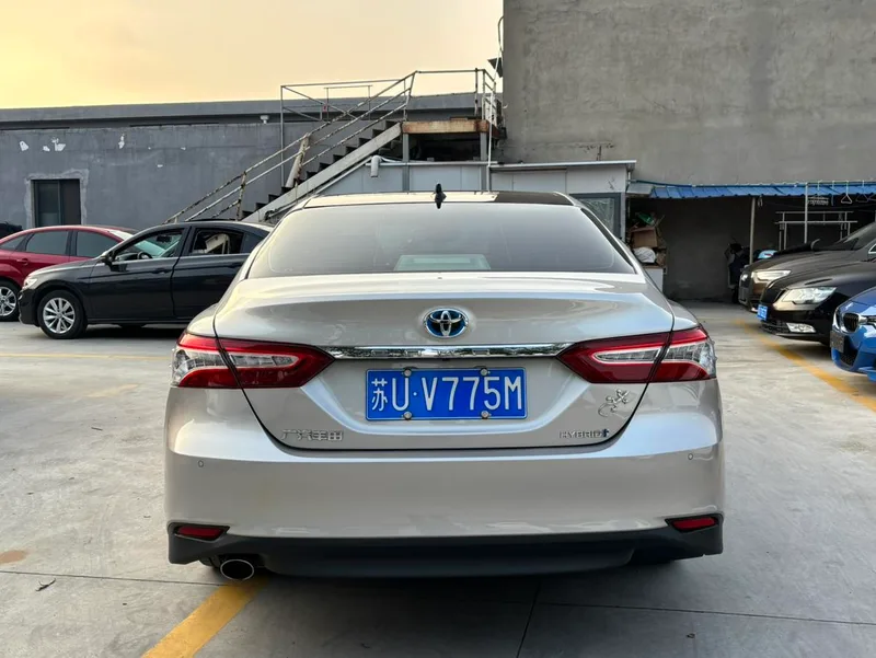 Toyota Camry 2021 Dual Power 2.5HG Luxury Edition interior photo 15 Toyota Camry 2021 Dual Power 2.5HG Luxury Edition interior photo 15