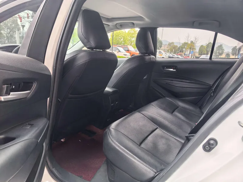 Toyota Corolla 2023 Intelligent electric hybrid double engine 1.8L E-CVT Elite Edition exterior photo 5