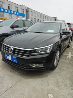 Volkswagen Passat 2017 330TSI DSG Edición honorable