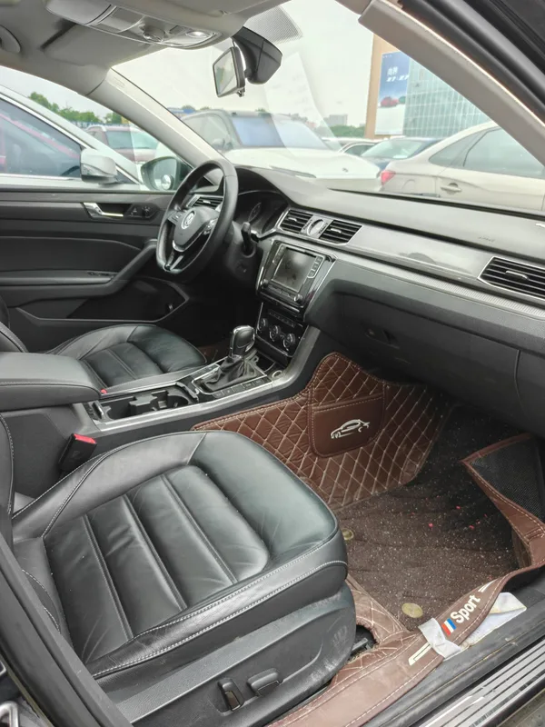 Volkswagen Passat 2017 330TSI DSG Honor Edition interior photo 7 Volkswagen Passat 2017 330TSI DSG Honor Edition interior photo 7