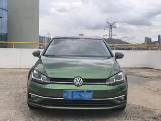 Volkswagen Golf 2018 230TSI Automatic Comfort Type exterior photo 2 Volkswagen Golf 2018 230TSI Automatic Comfort Type exterior photo 2