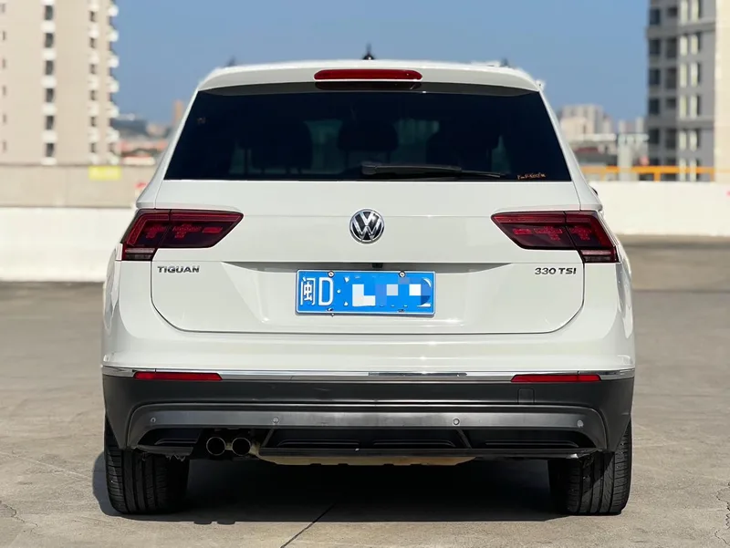 Volkswagen Tiguan 2017 330TSI Four-wheel drive high matching type exterior photo 4 Volkswagen Tiguan 2017 330TSI Four-wheel drive high matching type exterior photo 4