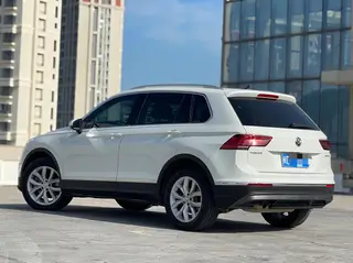 Volkswagen Tiguan 2017 330TSI Four-wheel drive high matching type exterior photo 5 Volkswagen Tiguan 2017 330TSI Four-wheel drive high matching type exterior photo 5