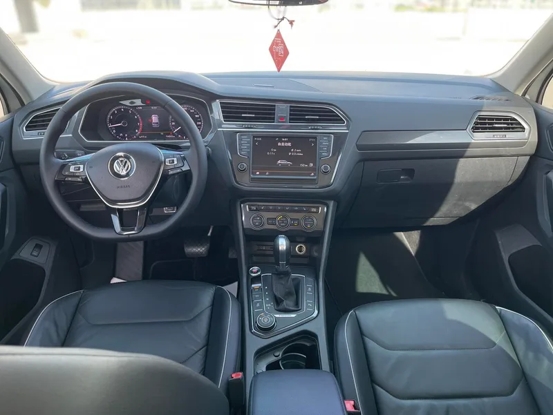 Volkswagen Tiguan 2017 330TSI Four-wheel drive high matching type interior photo 11 Volkswagen Tiguan 2017 330TSI Four-wheel drive high matching type interior photo 11