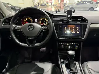 Volkswagen Tiguan L 2020 330TSI Version de luxe intelligente automatique à deux roues motrices État VI extérieur photo 6