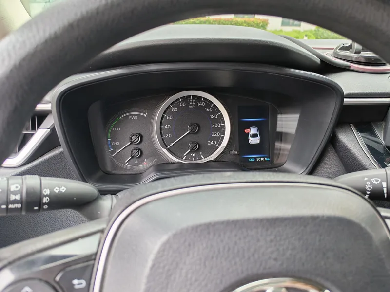 Toyota Corolla 2022 Dual Power 1.8L E-CVT Pioneer Edition interior photo 13 Toyota Corolla 2022 Dual Power 1.8L E-CVT Pioneer Edition interior photo 13