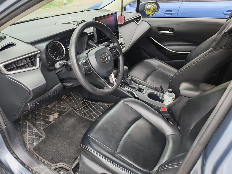 Toyota Corolla 2022 Dual Power 1.8L E-CVT Pioneer Edition interior photo 14 Toyota Corolla 2022 Dual Power 1.8L E-CVT Pioneer Edition interior photo 14