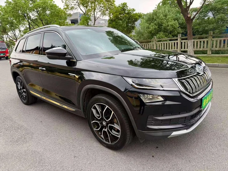 Skoda Kodiaq 2019 Restyling TSI330 7 Seat Two-Drive Luxury Premium Edition Country VI exterior photo 3 Skoda Kodiaq 2019 Restyling TSI330 7 Seat Two-Drive Luxury Premium Edition Country VI exterior photo 3