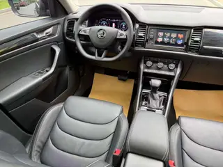 Skoda Kodiaq 2019 Restyling TSI330 7 Seat Two-Drive Luxury Premium Edition Country VI interior photo 12 Skoda Kodiaq 2019 Restyling TSI330 7 Seat Two-Drive Luxury Premium Edition Country VI interior photo 12