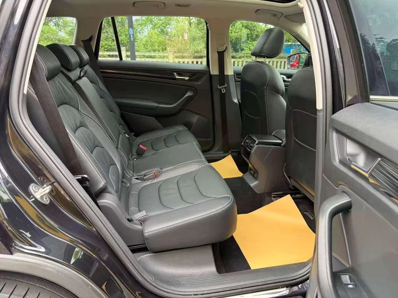 Skoda Kodiaq 2019 Restyling TSI330 7 Seat Two-Drive Luxury Premium Edition Country VI interior photo 16 Skoda Kodiaq 2019 Restyling TSI330 7 Seat Two-Drive Luxury Premium Edition Country VI interior photo 16