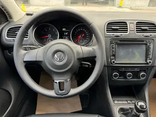Volkswagen Golf 2012 1.6 Manual Comfort interior photo 10 Volkswagen Golf 2012 1.6 Manual Comfort interior photo 10