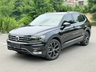 Volkswagen Tiguan L 2018 330TSI Automatic Two-Drive Ultimate