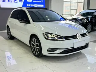 Volkswagen Golf 2020 Beloved Edition 280TSI DSG Comfortable exterior photo 3 Volkswagen Golf 2020 Beloved Edition 280TSI DSG Comfortable exterior photo 3