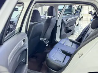 Volkswagen Golf 2020 Beloved Edition 280TSI DSG Comfortable exterior photo 10 Volkswagen Golf 2020 Beloved Edition 280TSI DSG Comfortable exterior photo 10