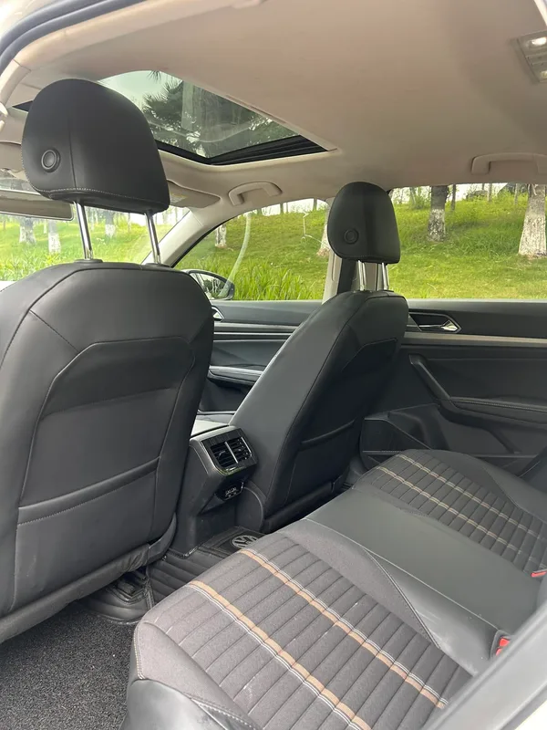 Volkswagen Lavida 2019 280TSI DSG Comfort Edition Country VI interior photo 7 Volkswagen Lavida 2019 280TSI DSG Comfort Edition Country VI interior photo 7