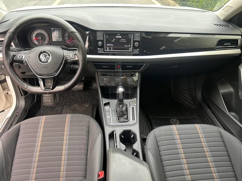 Volkswagen Lavida 2019 280TSI DSG Comfort Edition Country VI interior photo 8 Volkswagen Lavida 2019 280TSI DSG Comfort Edition Country VI interior photo 8