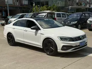 Volkswagen Lamando 2019 230TSI DSG Fashion Edition China V interior photo 14 Volkswagen Lamando 2019 230TSI DSG Fashion Edition China V interior photo 14