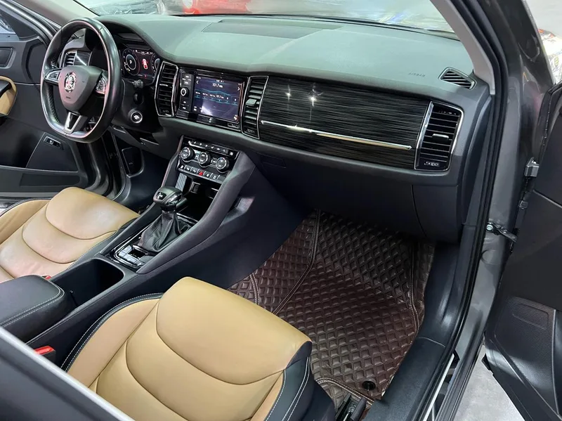 Skoda Kodiaq GT 2019 TSI330 Versión de lujo de tracción en dos ruedas País VI exterior foto 9 Skoda Kodiaq GT 2019 TSI330 Versión de lujo de tracción en dos ruedas País VI exterior foto 9