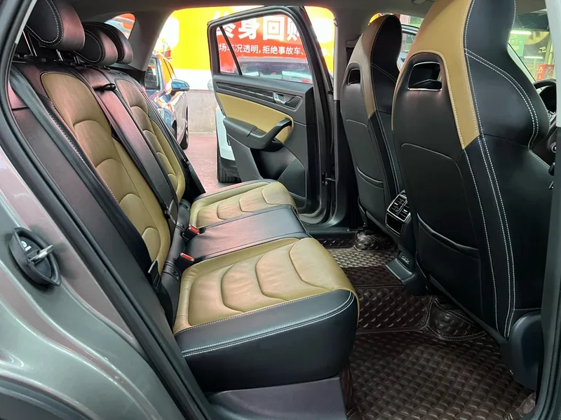 Skoda Kodiaq GT 2019 TSI330 Versión de lujo de tracción en dos ruedas País VI exterior foto 10 Skoda Kodiaq GT 2019 TSI330 Versión de lujo de tracción en dos ruedas País VI exterior foto 10
