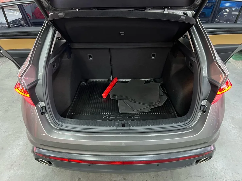 Skoda Kodiaq GT 2019 TSI330 Versión de lujo de tracción en dos ruedas País VI interior foto 16 Skoda Kodiaq GT 2019 TSI330 Versión de lujo de tracción en dos ruedas País VI interior foto 16