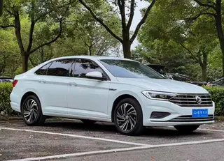 Volkswagen Sagitar 2022 280TSI DSG Version transcendée extérieur photo 3